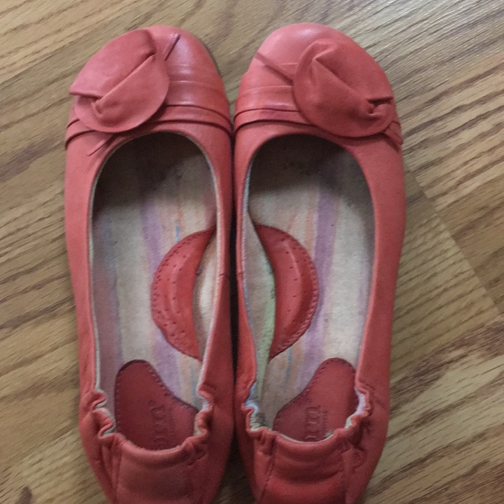 Born Leather Flats